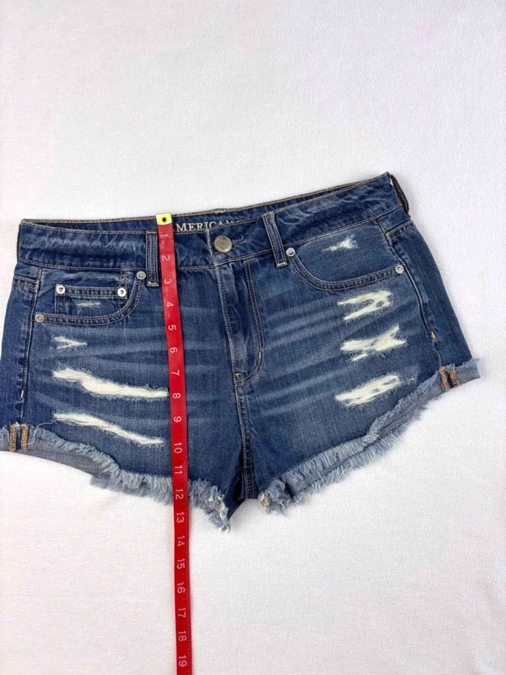 American Eagle Tomgirl Shortie Distress Rip Fray Raw Hem “Cheeky” Jean Short (8)
